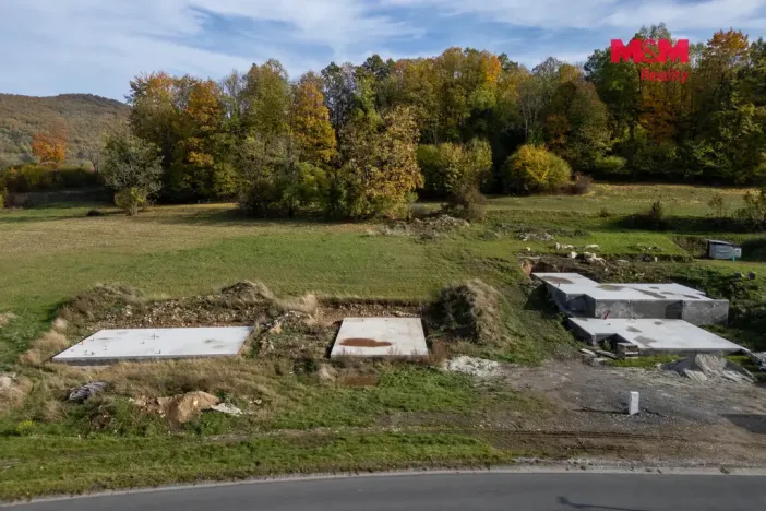 Prodej pozemku pro bydlení, Vápenná - Polka, 1149 m2