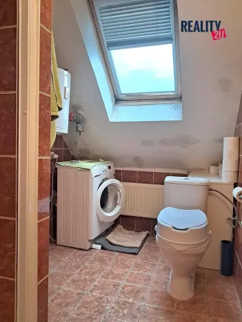 Prodej vícegeneračního domu, Dobromilice, 156 m2