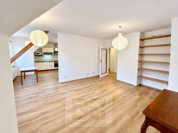 Pronájem bytu 4+kk, Praha, 99 m2