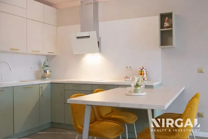Prodej bytu 3+kk, Karlovy Vary, Sedlecká, 92 m2