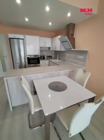 Pronájem bytu 1+kk, Praha - Horní Měcholupy, Nad přehradou, 54 m2