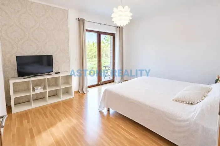 Pronájem rodinného domu, Trnová, 213 m2