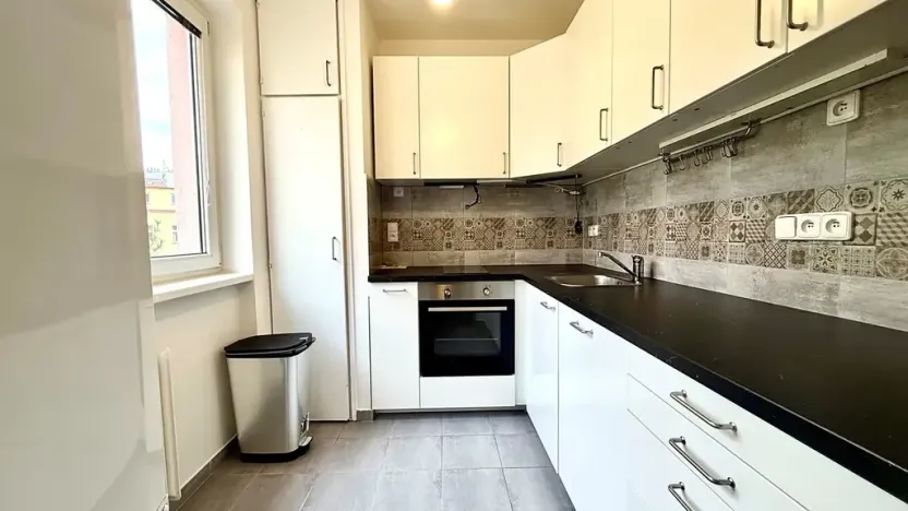 Pronájem bytu 2+1, Praha - Vršovice, Ruská, 52 m2