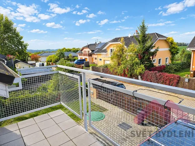 Pronájem rodinného domu, Větrušice, Skalní, 164 m2