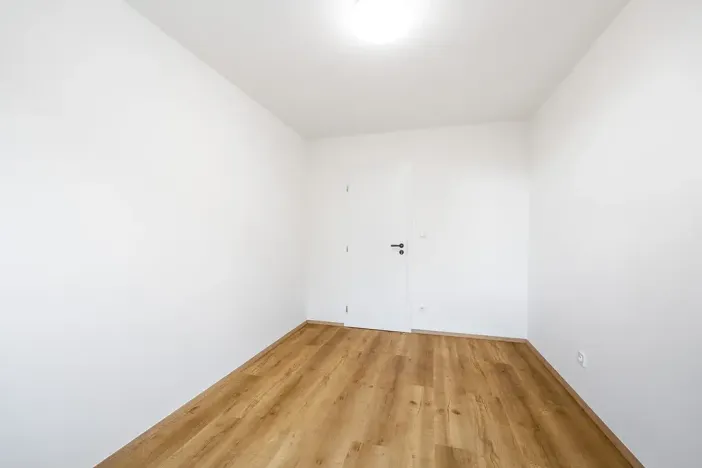 Prodej bytu 2+kk, Praha - Střížkov, Šluknovská, 40 m2