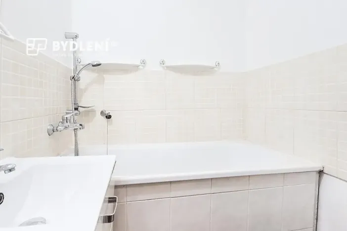 Pronájem bytu 2+1, Most, Jaroslava Vrchlického, 54 m2
