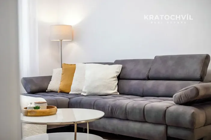 Pronájem bytu 2+kk, Vestec, U Strouhy, 41 m2