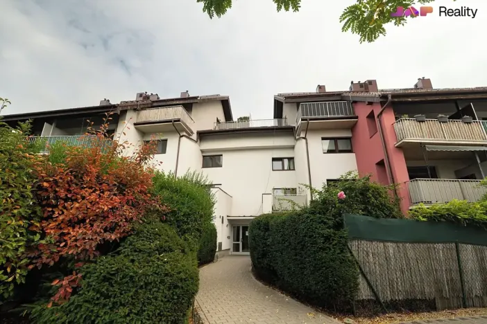 Prodej bytu 2+kk, Moravany, Višňová, 50 m2