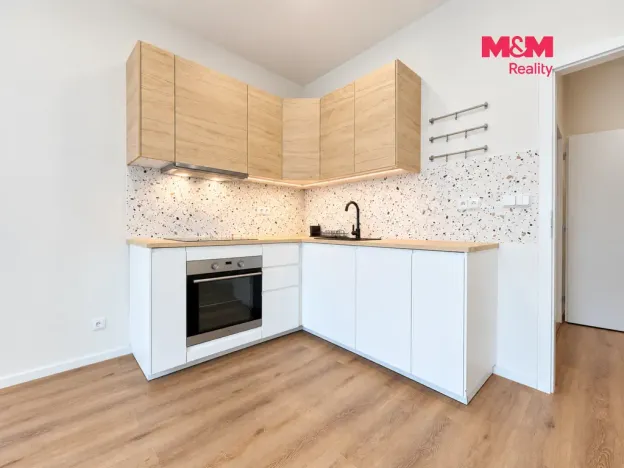 Pronájem bytu 2+kk, Nymburk, Dlouhá třída, 57 m2