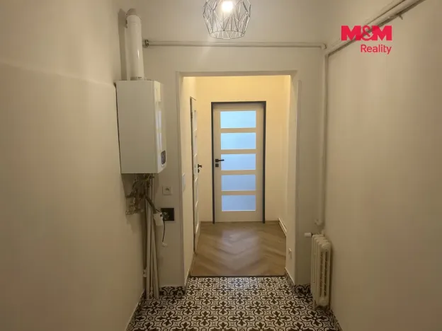 Pronájem bytu 2+kk, Hrádek nad Nisou, Horní náměstí, 45 m2