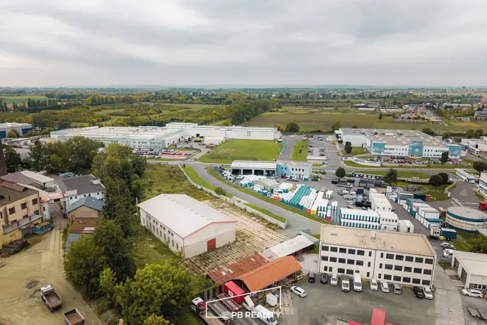 Prodej výrobních prostor, Olomouc, 755 m2