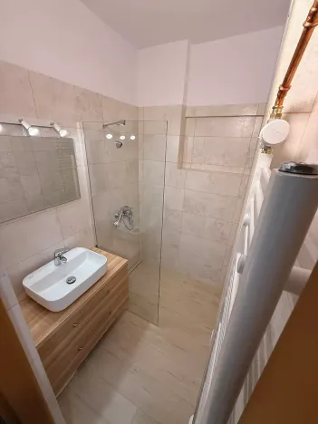Pronájem bytu 2+1, Třinec, B. Němcové, 58 m2