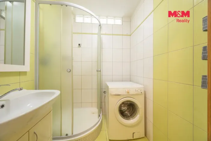 Pronájem bytu 3+1, Holýšov, Pod Makovým vrchem, 63 m2