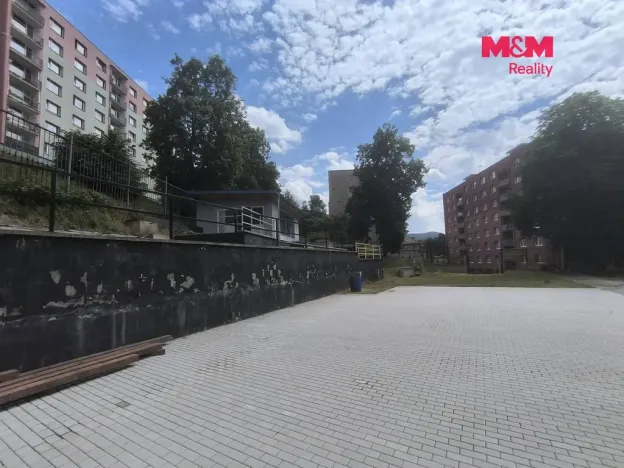Pronájem komerční nemovitosti, Ústí nad Labem, Žukovova, 74 m2