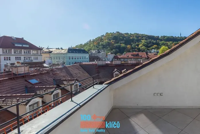 Pronájem bytu 3+1, Praha - Malá Strana, Všehrdova, 180 m2