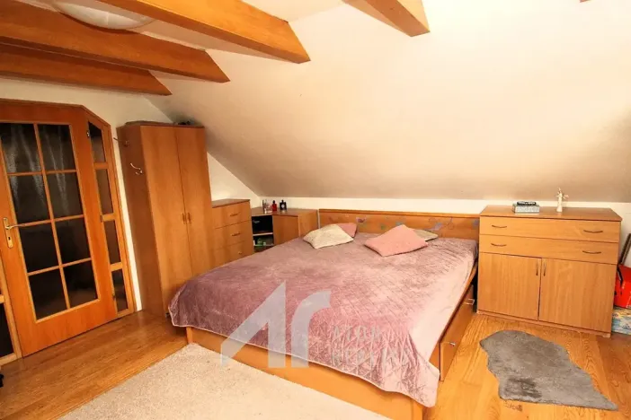 Prodej výrobních prostor, Zaječí, Dlážděná, 100 m2