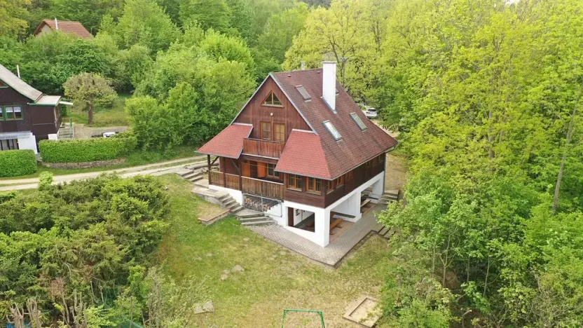 Prodej chaty, Oslnovice, 182 m2