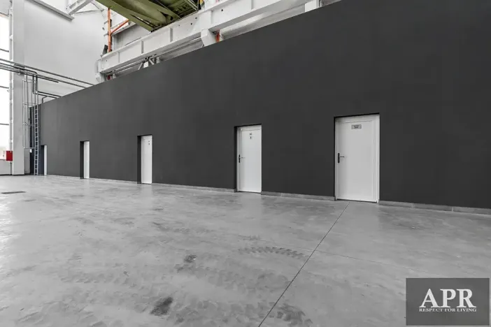 Pronájem skladu, Veselí nad Moravou, 2000 m2