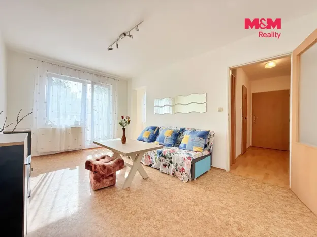 Pronájem bytu 1+1, Milovice - Mladá, Braniborská, 27 m2