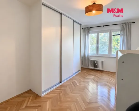 Pronájem bytu 2+1, Praha - Veleslavín, Na okraji, 56 m2
