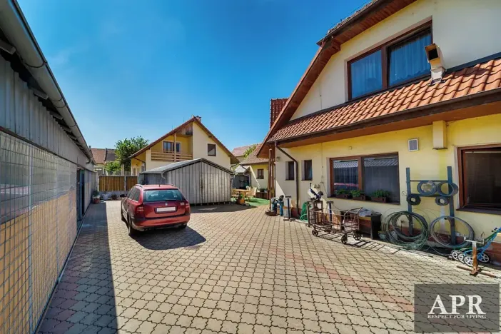 Prodej obchodního prostoru, Veselí nad Moravou, Zarazická, 320 m2