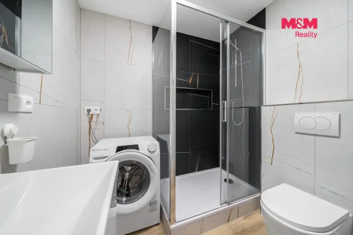 Prodej bytu 3+kk, Karlovy Vary - Rybáře, Čankovská, 58 m2