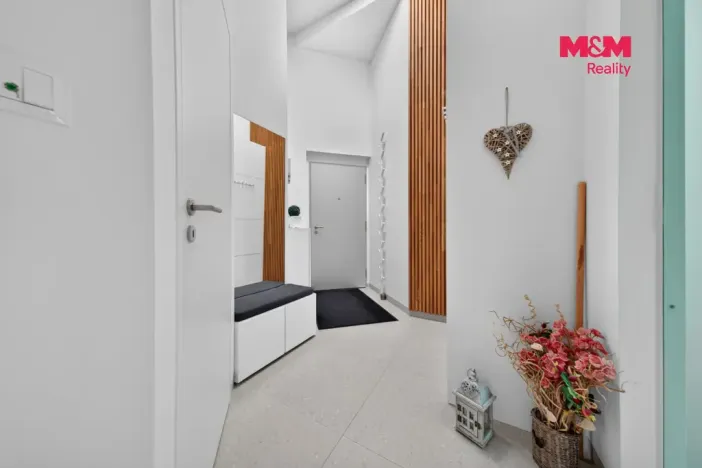 Prodej bytu 3+kk, Praha, Na návsi, 103 m2