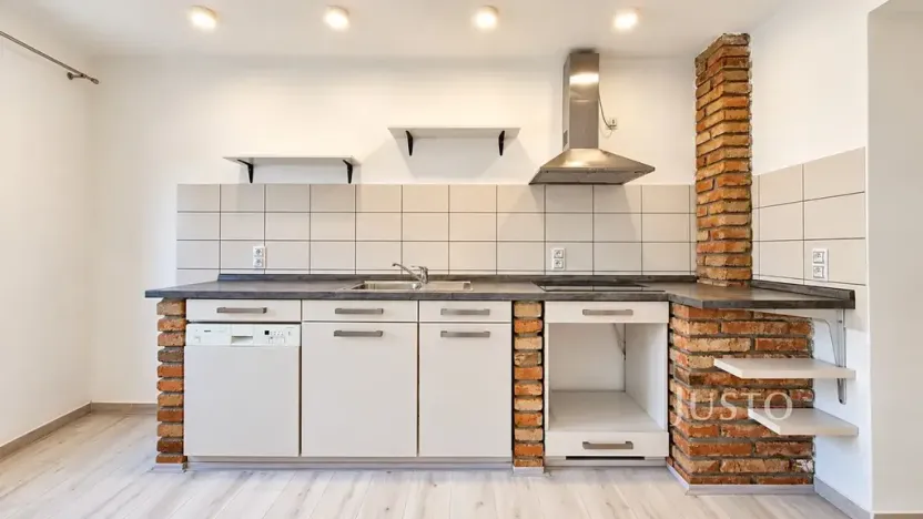 Pronájem bytu 2+1, Písek, Tyršova, 59 m2