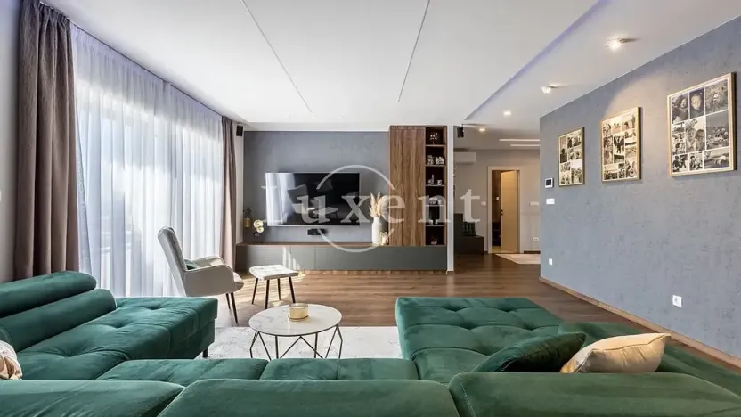 Prodej vily, Split, Chorvatsko, 360 m2