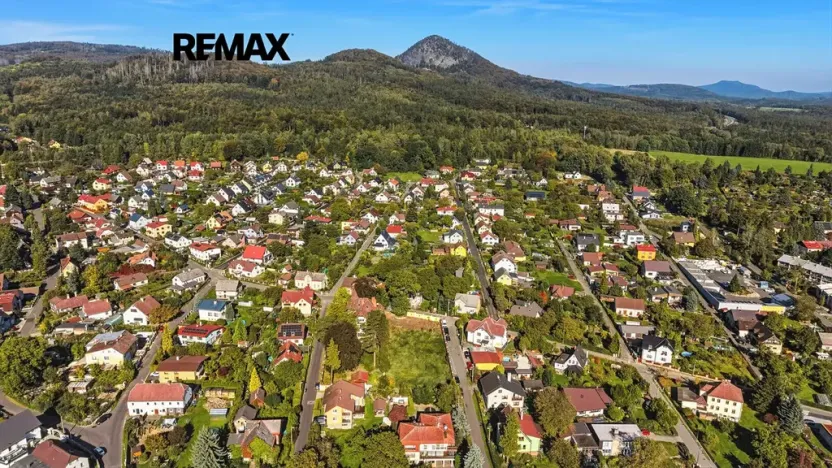Prodej vily, Nový Bor, Lidická, 677 m2