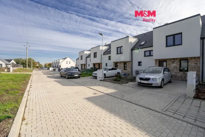Pronájem rodinného domu, Bezno, Na Výsluní, 92 m2