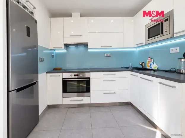 Pronájem bytu 1+kk, Praha - Chodov, Dědinova, 46 m2