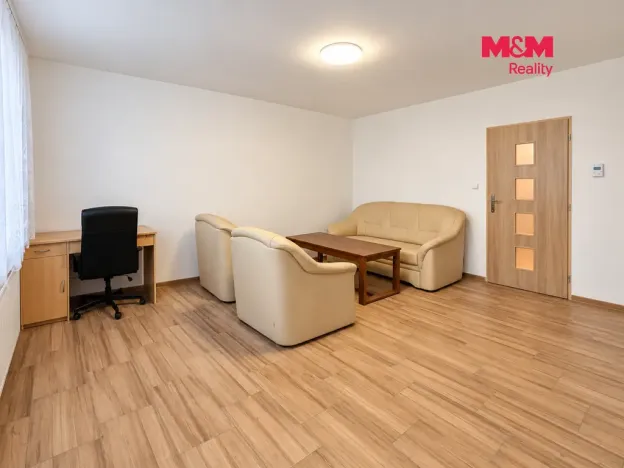 Pronájem bytu 2+1, Týniště nad Orlicí, 17. listopadu, 60 m2