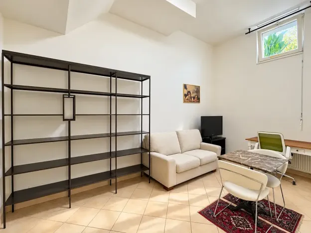 Pronájem bytu 1+kk, Praha - Vinohrady, 41 m2