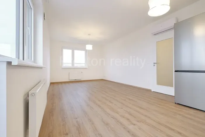 Pronájem bytu 4+kk, Praha - Kbely, Sedlářova, 91 m2