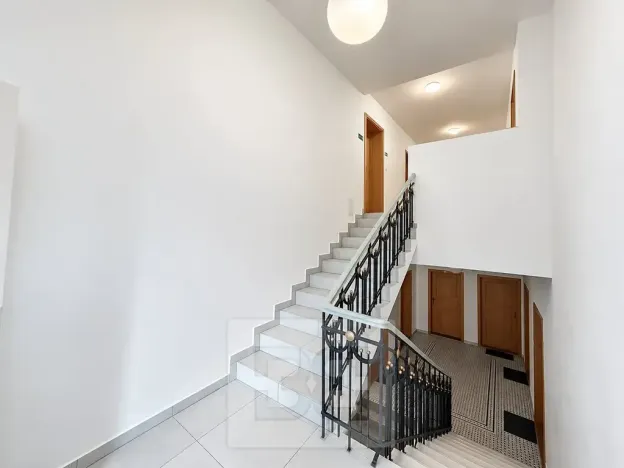 Pronájem bytu 2+kk, Praha - Smíchov, Strakonická, 44 m2