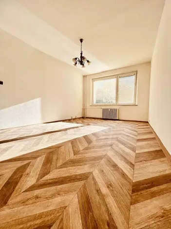 Pronájem bytu 1+1, Ostrava - Poruba, Otakara Jeremiáše, 38 m2
