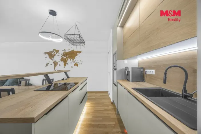 Prodej bytu 4+kk, Praha, Kolmanova, 120 m2