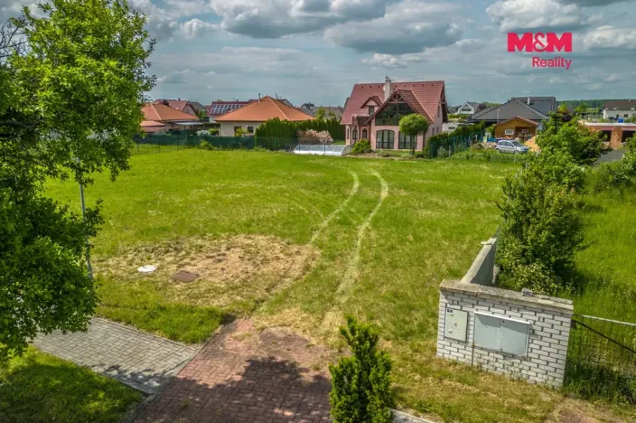 Prodej pozemku pro bydlení, Pátek, 720 m2