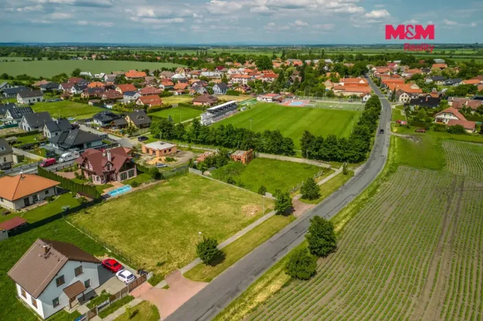 Prodej pozemku pro bydlení, Pátek, 720 m2