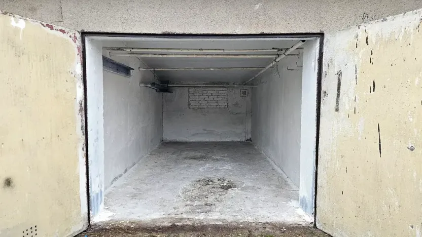 Pronájem garáže, Teplice, Jateční, 20 m2