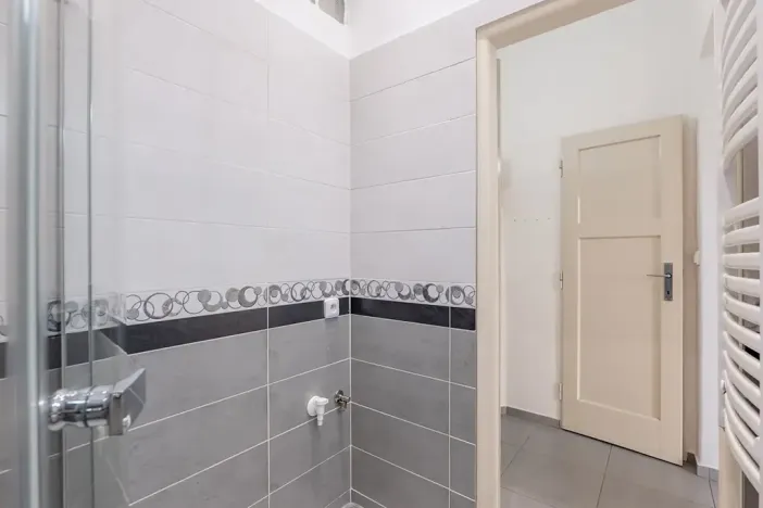 Pronájem bytu 2+kk, Praha - Nové Město, Novomlýnská, 57 m2