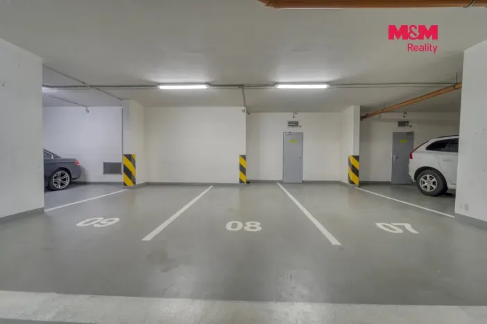 Pronájem bytu 2+kk, Praha, Sazovická, 47 m2