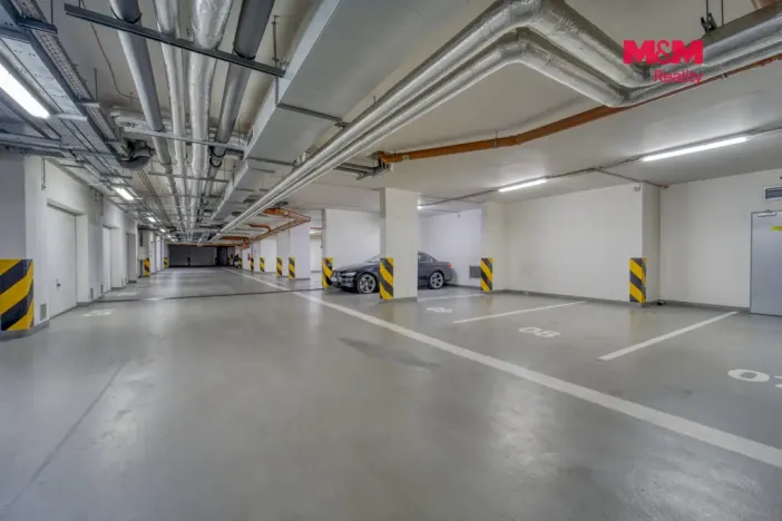 Pronájem bytu 2+kk, Praha, Sazovická, 47 m2