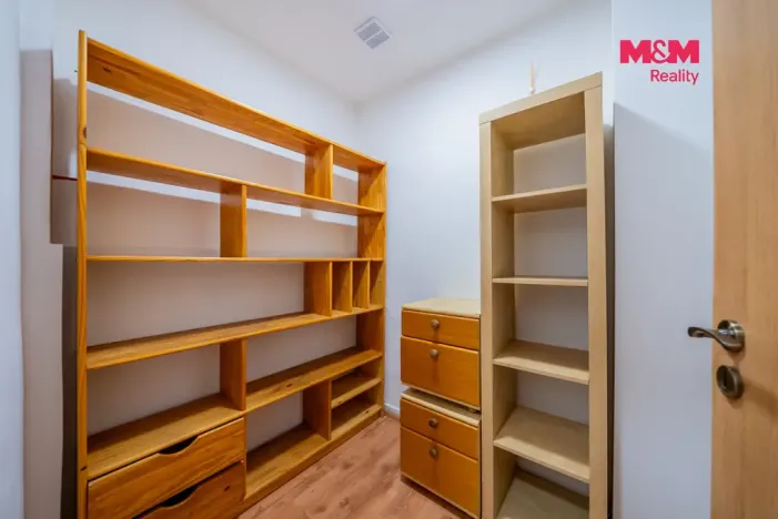 Prodej komerční nemovitosti, Slavkov u Brna, Koláčkovo náměstí, 99 m2