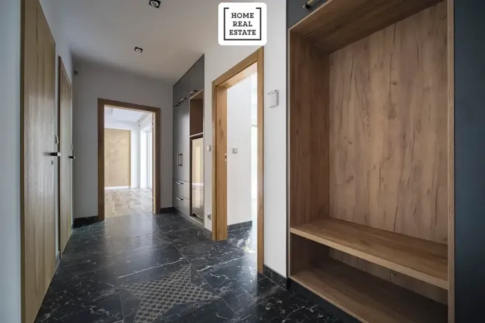 Prodej bytu 2+kk, Karlovy Vary, Šumavská, 96 m2