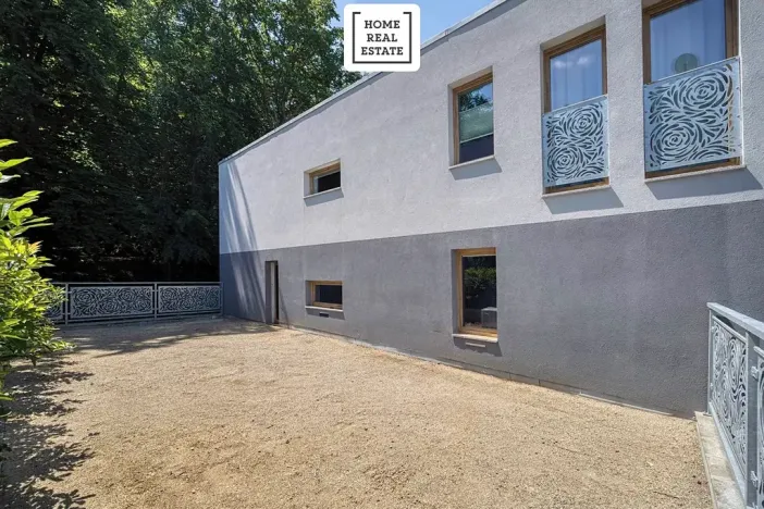 Prodej bytu 2+kk, Karlovy Vary, Šumavská, 75 m2
