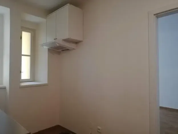 Pronájem bytu 2+1, Praha - Žižkov, Roháčova, 67 m2