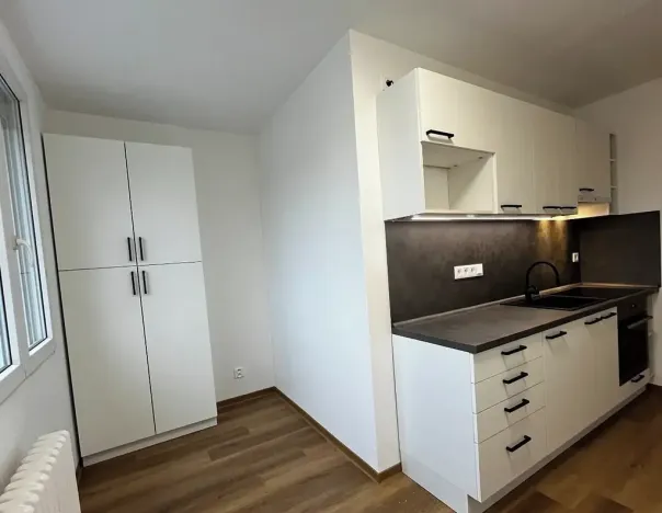 Pronájem bytu 2+1, Kaznějov, Školní, 62 m2