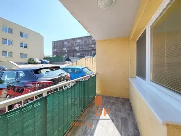 Prodej bytu 1+kk, Modřice, K Lesu, 38 m2